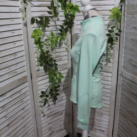 Lululemon define mint green zip up jacket - Picture 9 of 11